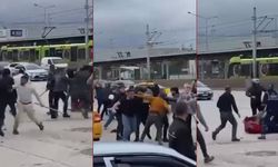 Bursa’da savaşı andıran kavga kamerada: Kimi kaskını miğfer yaptı, kimi sopayı kılıç gibi kullandı