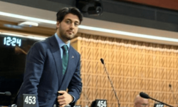 Zana Gümüş Kimdir? Genç Yaşta Uluslararası Arenada Siyasette Öne Çıkan İsim