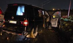 İstanbul’da yağış sonrası kaza: İETT otobüsü iki kişiyi yaraladı