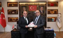 AK Parti’den Başkan Akpınar’a geçmiş olsun ziyareti