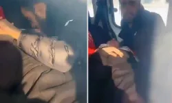 Arabada uygunsuz yakalanan çift, öfkeli teyzenin hışmına uğradı