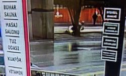 Ankara'da motosiklet ağaca çarptı: Kurye hayatını kaybetti