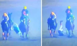 Attan düşen jokey, başka bir atın altında kalarak öldü