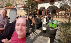 Babasını öldüren zanlının babası son yolculuğuna uğurlandı