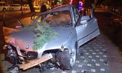 Bursa’da sabah saatlerinde korkunç kaza: 2 ağır yaralı