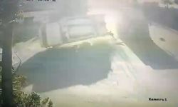 D-400’de feci kaza: Çöp kamyonu devrildi, 3 belediye işçisi yaralı