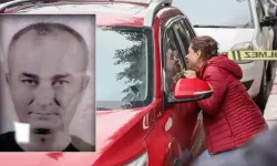 Eşinin Ölü Bulunduğu Aracın Camına Vurarak, “Ne Olur Kalk Aşkım” Diyerek Gözyaşı Döktü
