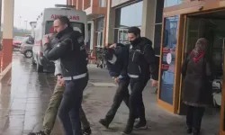 İç Çamaşırına Yasaklı Madde Saklayan 2 Şüpheli Tutuklandı