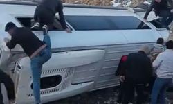 İşçi Servisi Şarampole Devrildi: 10 Yaralı