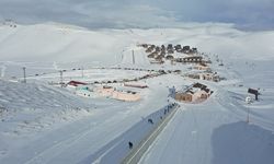 Kahramanmaraş Yedikuyular Kayak Merkezi’nde Kar Kalınlığı 94 cm