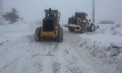 Kahramanmaraş’ta Karla Mücadele Ekipler Şehirden Kırsala Koşuyor