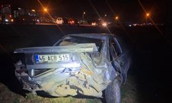 Kahramanmaraş’ta otomobil takla attı: Sürücü araçta sıkıştı