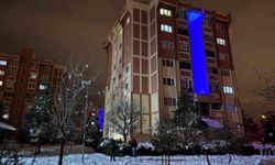 Karnesinde 3 Zayıfı Olan Lise Öğrencisi Hayatına Son Verdi