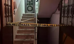 Merdiven boşluğunda ölü bulundu