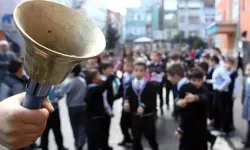 Milyonlarca Öğrenciyi İlgilendiriyor: Okullar Pazartesi Tatil Olabilir