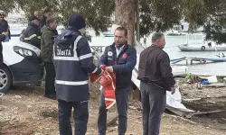 Muğla'da yıkımda teknenin altından Türk bayrağı çıktı, işlem durduruldu