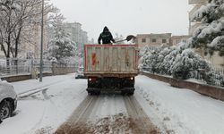 Onikişubat’ta Kar Alarmı: Belediye Tüm Ekipleriyle Sahada