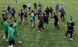 Süper Amatör Lig Maçında Gergin Anlar: Hakem ve Futbolcular Kavga Etti