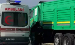 Tamir ettiği kamyonun şoför kabininin üzerine devrilmesi sonucu hayatını kaybetti