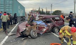 TIR ile otomobil çarpıştı: 1 ölü