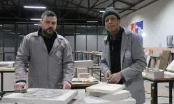 119 yıllık yetimhane bahçesinde baba-oğul taş işliyor