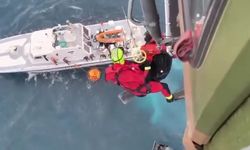 Milli Savunma Bakanlığı: İzmir açıklarında 2 kazazede sağ kurtarıldı