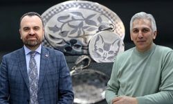 44 yıllık usta savat sanatını gençlere öğretiyor