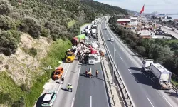 TEM’de faciadan dönüldü! TIR devrildi, İstanbul istikameti kilitlendi