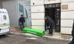 Evinin 7'nci kat penceresinden atladı, eşi de ölü bulundu