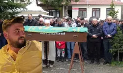 Alkollü sürücünün çarpıp ölümüne neden olduğu Sertaç, Bolu’da toprağa verildi