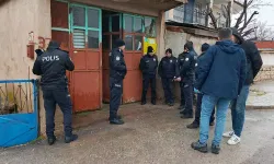 Av tüfeğiyle kazara kendini vuran veteriner, ağır yaralandı