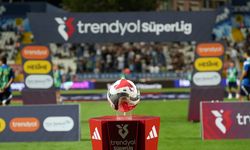 Beşiktaş - Galatasaray derbisinin tarihi açıklandı