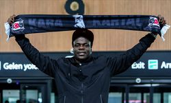 Beşiktaş’ın anlaşmaya vardığı Junior Olaitan, İstanbul’da