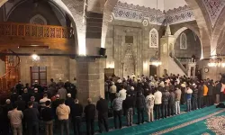 Bu dua sadece teravih namazları sonrası Erzurum’da okunuyor
