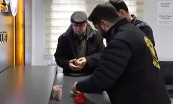 Çiftçiyi, 5 milyon liralık ziynet eşyasını alarak dolandıran şüpheliler yakalandı