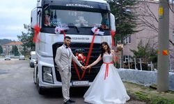 Damat Mesleğini Gösterdi: TIR Gelin Arabası Olarak Kullanıldı