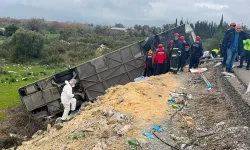 Düğünden dönenleri taşıyan otobüs uçuruma yuvarlandı! 13 ölü, 34 yaralı