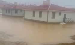 Kahramanmaraş’ta sağanak sonrası evleri su bastı