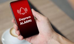 Gece Yarısı Deprem Alarmı: Telefonlar Aynı Anda Çaldı