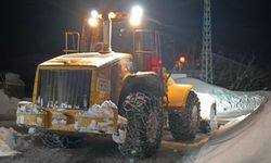 Kahramanmaraş Büyükşehir, Göksun Kırsalında Kar Mesaisini Sürdürüyor