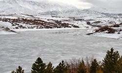 Kahramanmaraş Göksun’da Baraj ve Göletler Dondu