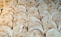 Kahramanmaraş’ın Tescilli Lezzeti Maraş Çöreği Ramazan Sofralarını Süslemeye Başladı