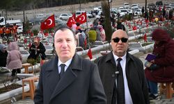 Kahramanmaraş’ta deprem şehitlerinin kabirleri başında gözyaşı ve dua