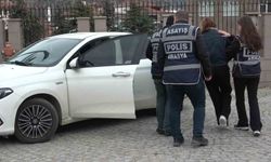 Kredi kartlarını kopyalayarak 2,1 milyon TL'lik vurgun yaptılar