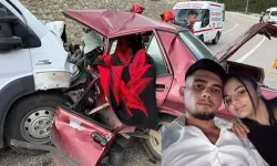 Minibüsle çarpışan otomobilin sürücüsü ve eşi hayatını kaybetti