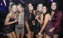 Sevgililer Günü İçin Bin 500 TL’ye Erkek Arkadaş Kiralanıyor