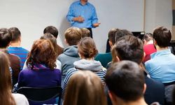 Sözleşmeli ve Kadrolu Öğretmen ek ders ücreti 2026’da kaç TL olacak?