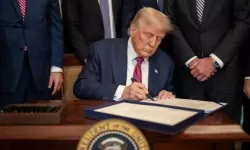 Trump’tan Küresel Hamle: Tüm Ülkelere Yüzde 10 Gümrük Vergisi