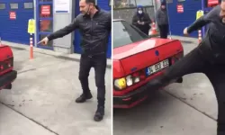 TÜVTÜRK'ün önünde sinir krizi geçiren vatandaş aracını parçaladı