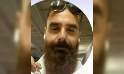 İzmir’de kavşakta motosikletle otomobil çarpıştı: 1 ölü, 2 yaralı